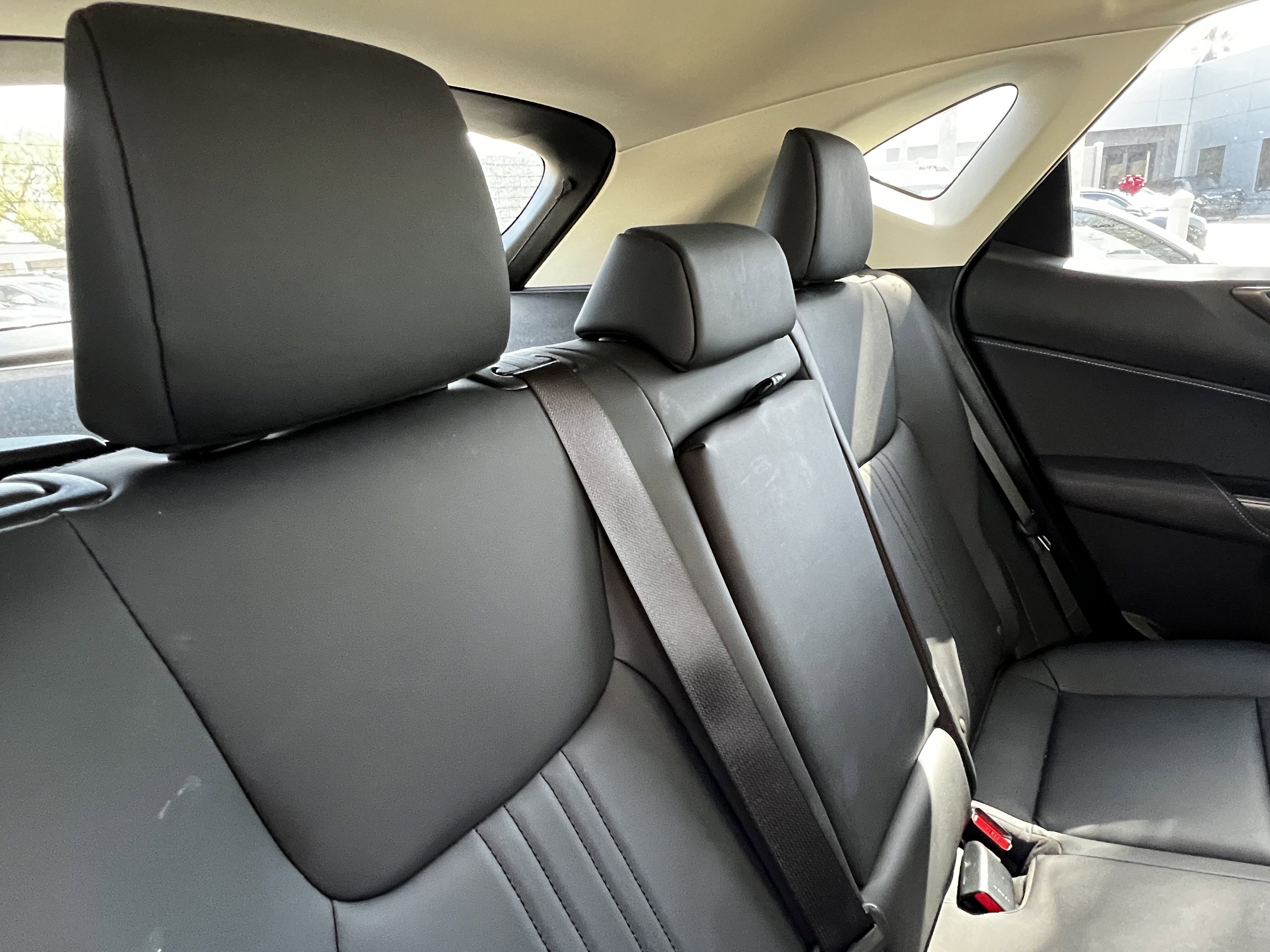 Used 2024 Lexus NX 250 FWD w/ Towing Package (2000 Lbs) image 41