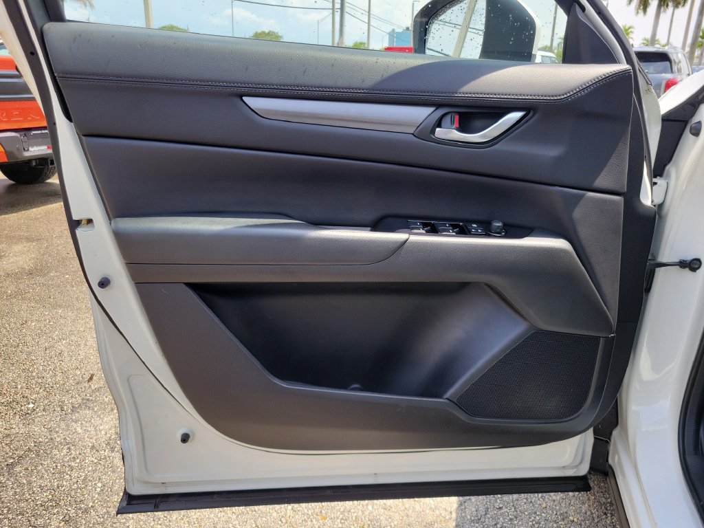 Used 2020 MAZDA CX-5 Touring FWD image 17
