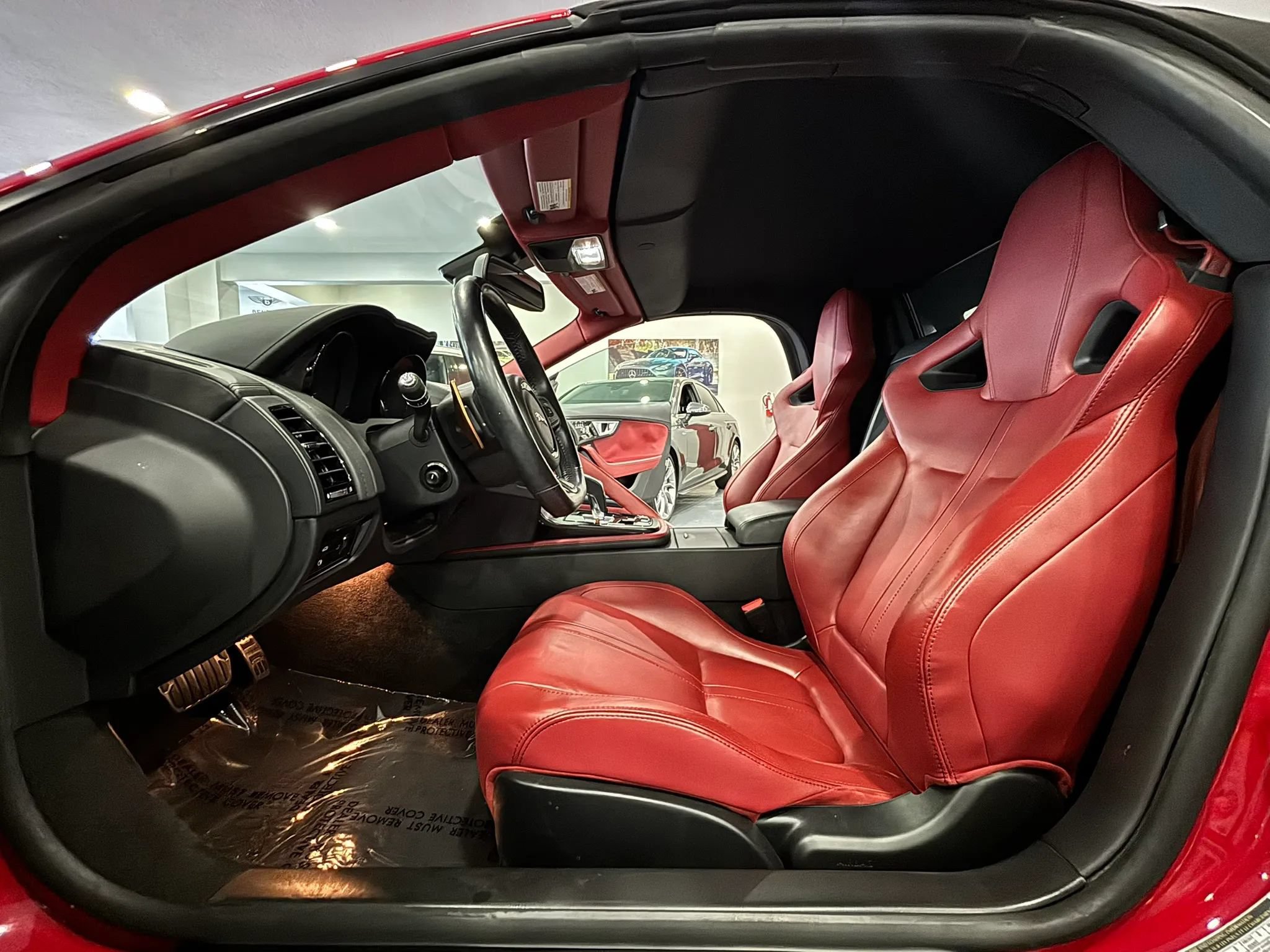Used 2014 Jaguar F-TYPE S RWD image 13