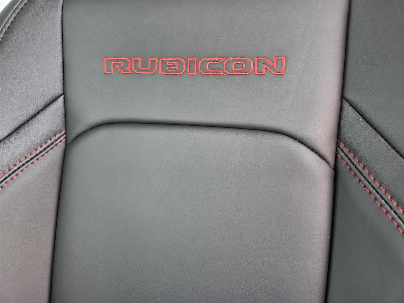 New 2026 Jeep Wrangler Unlimited Rubicon w/ Xtreme 35 Tire Package image 17