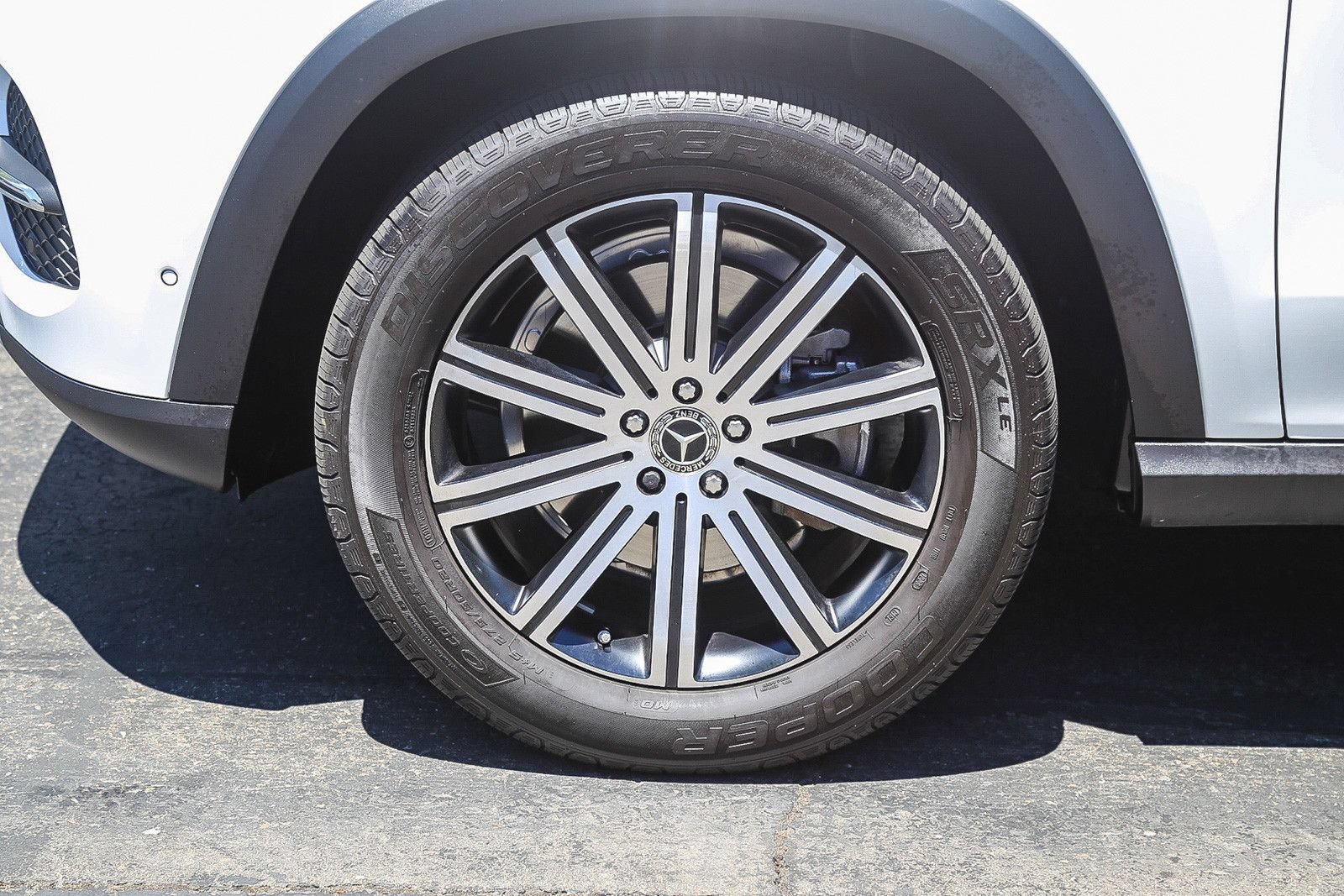 Certified 2024 Mercedes-Benz GLE 350 4MATIC image 9