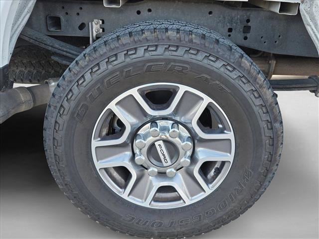 Used 2025 Ford F250 Lariat AWD/4WD image 18