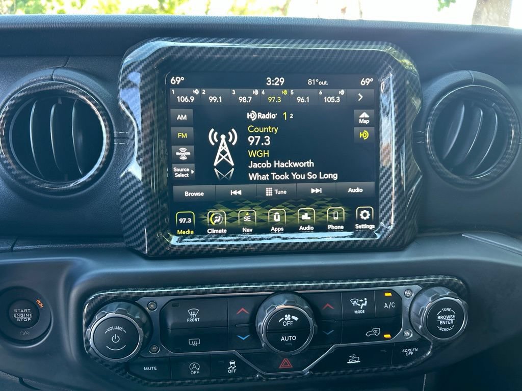 Used 2020 Jeep Gladiator Overland AWD/4WD image 22