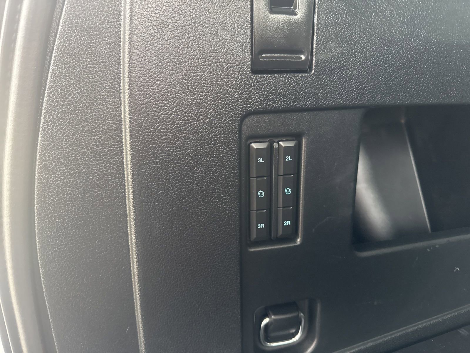 Used 2020 Ford Expedition XLT w/ Equipment Group 202A image 18