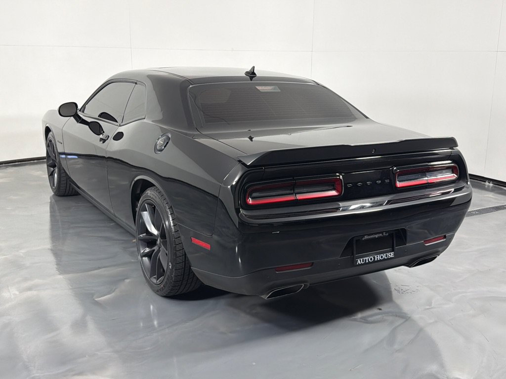 Used 2021 Dodge Challenger R/T w/ Performance Handling Group RWD image 7