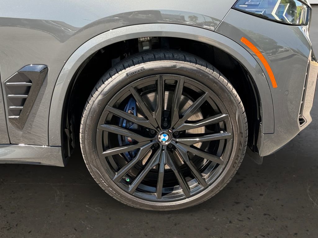 Used 2025 BMW X5 M60i AWD/4WD image 27