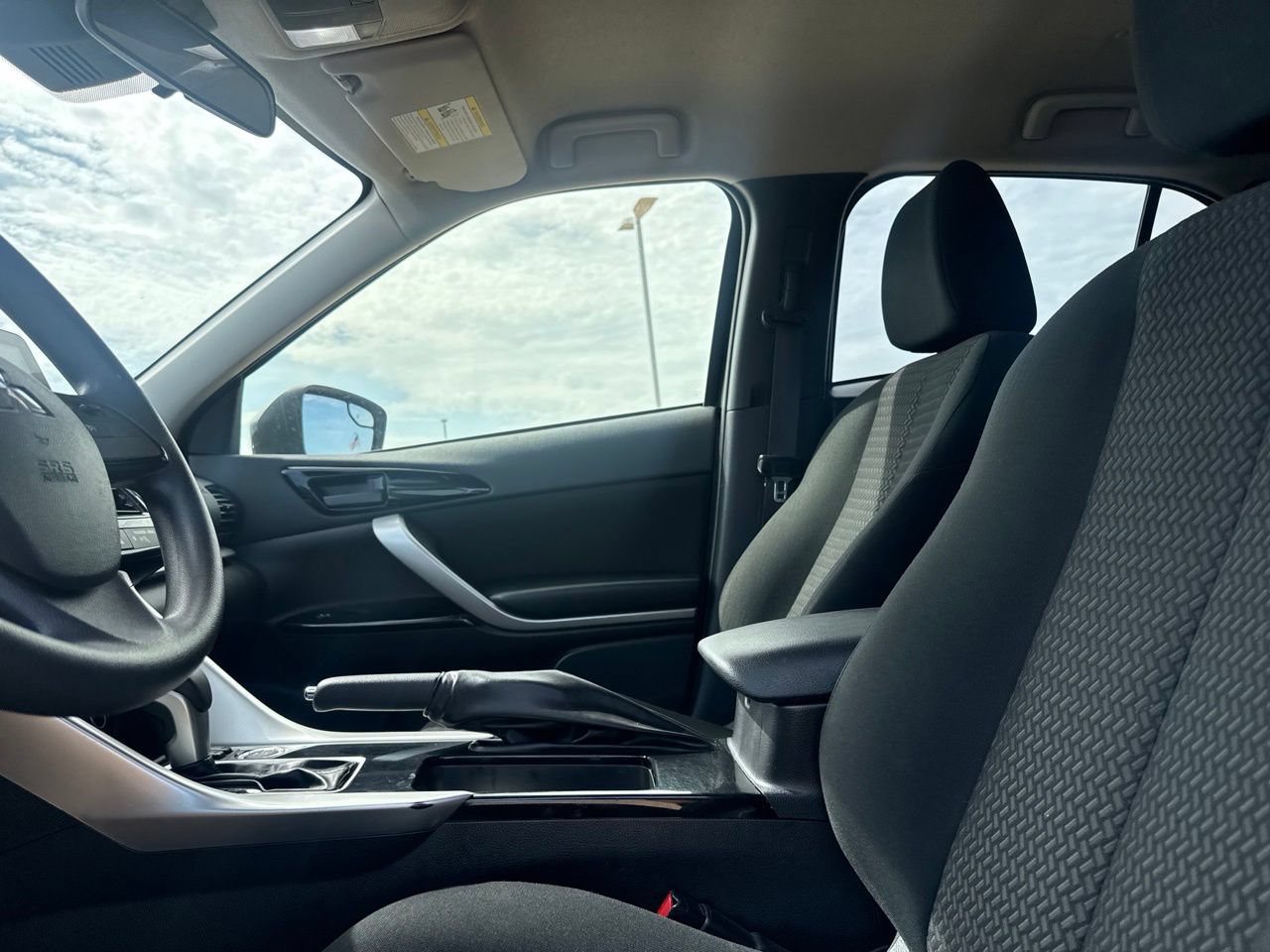 Used 2023 Mitsubishi Eclipse Cross LE AWD/4WD image 35