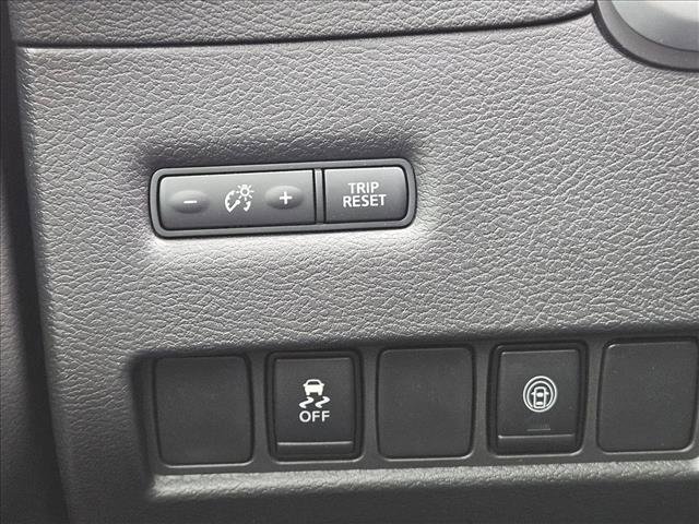 Used 2022 Nissan Murano SV w/ SV Midnight Edition Package image 12