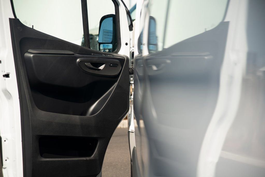 Used 2024 Mercedes-Benz Sprinter 144 Cargo image 21