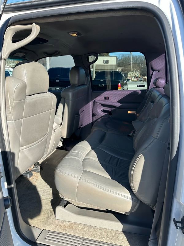 Used 2001 Chevrolet Silverado 2500 LS w/ Off-Road Skid Plate Pkg image 9