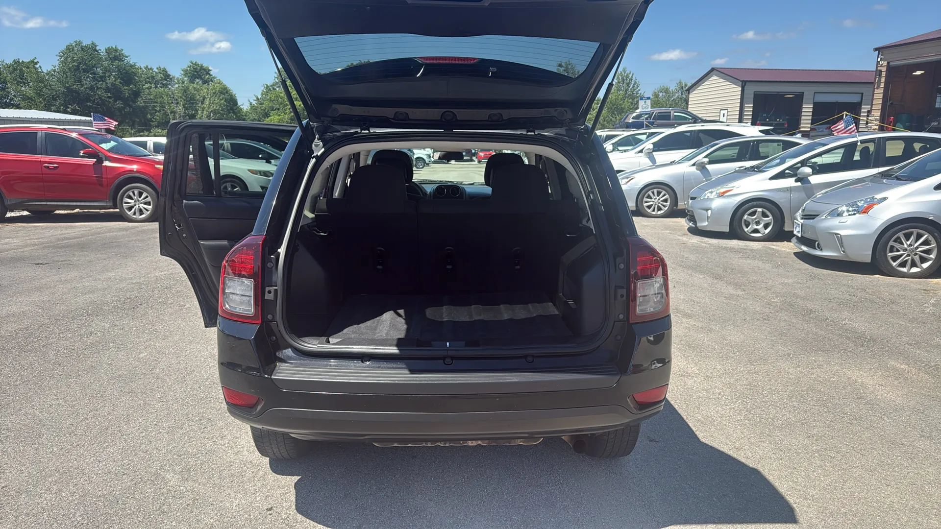 Used 2014 Jeep Compass Sport w/ Power Value Group FWD image 23