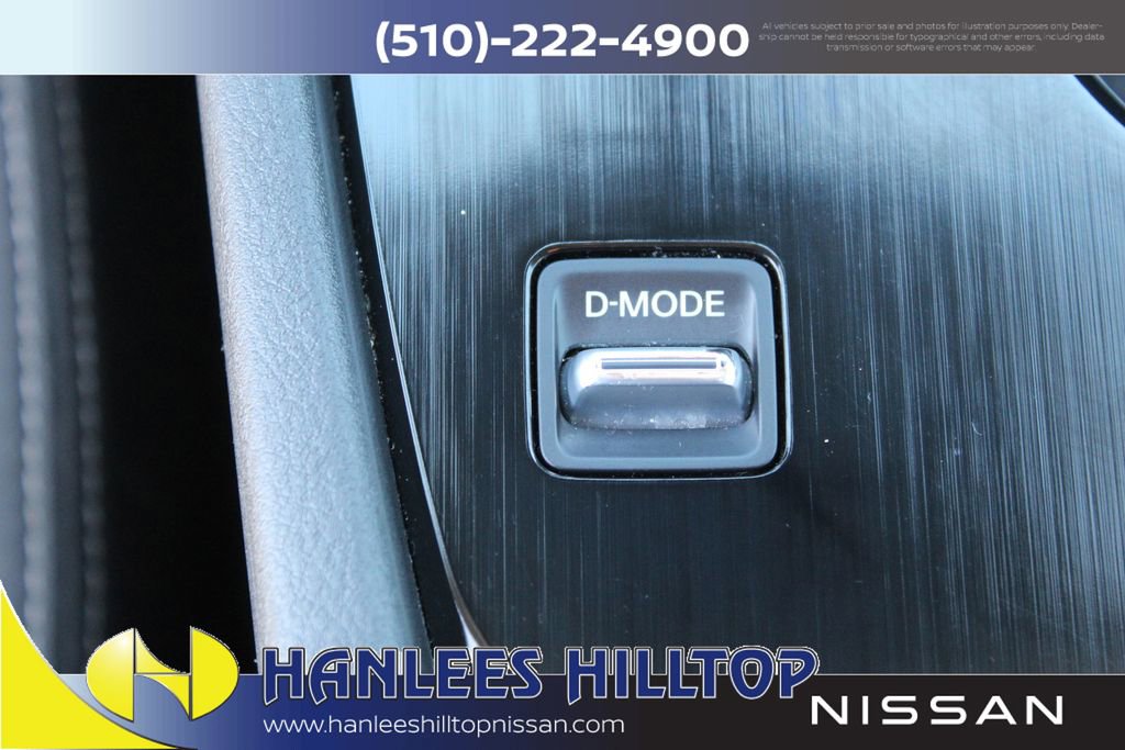 Used 2025 Nissan Rogue SV FWD image 20