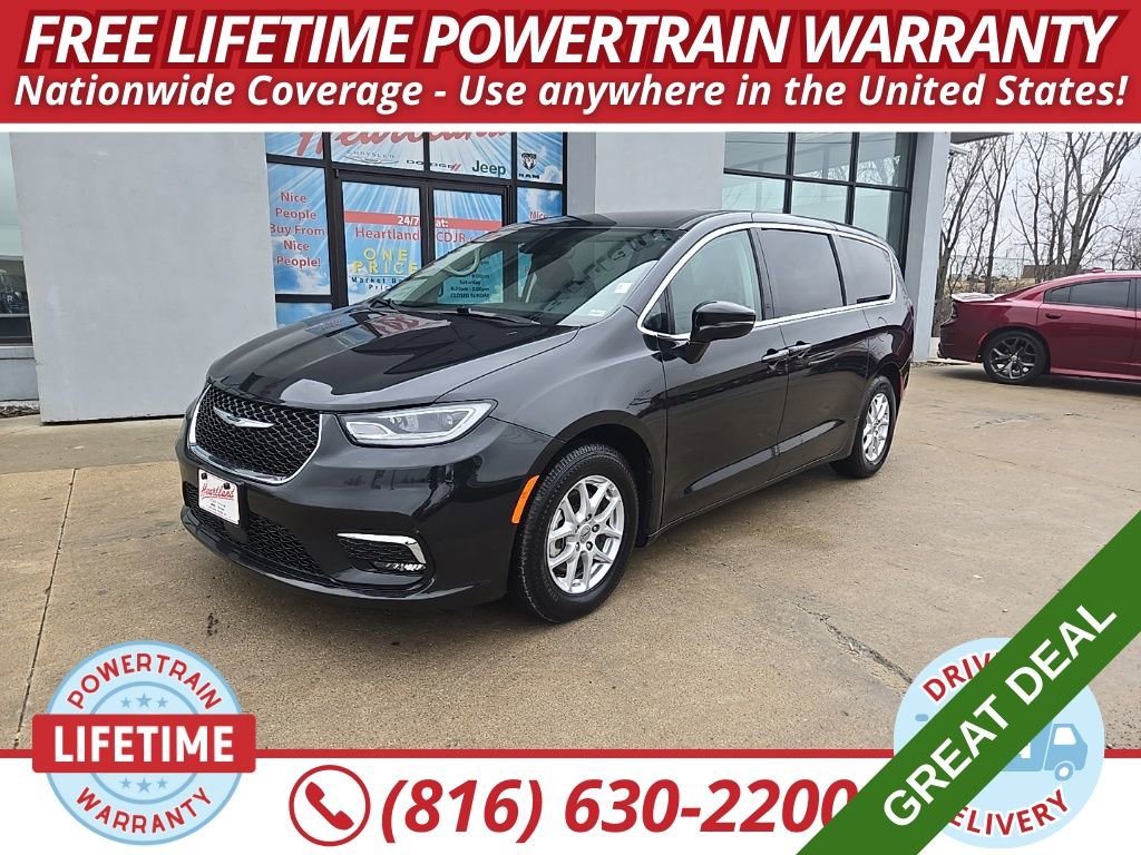Used 2024 Chrysler Pacifica Touring-L
