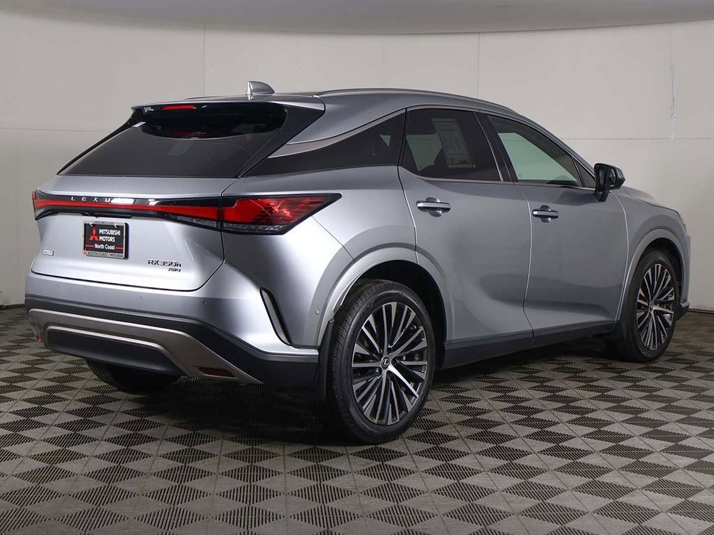 Used 2024 Lexus RX 350 w/ Convenience Package image 13