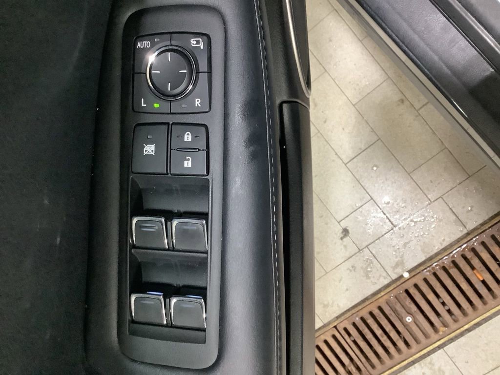 Used 2022 Lexus RX 350 AWD w/ Premium Package image 19