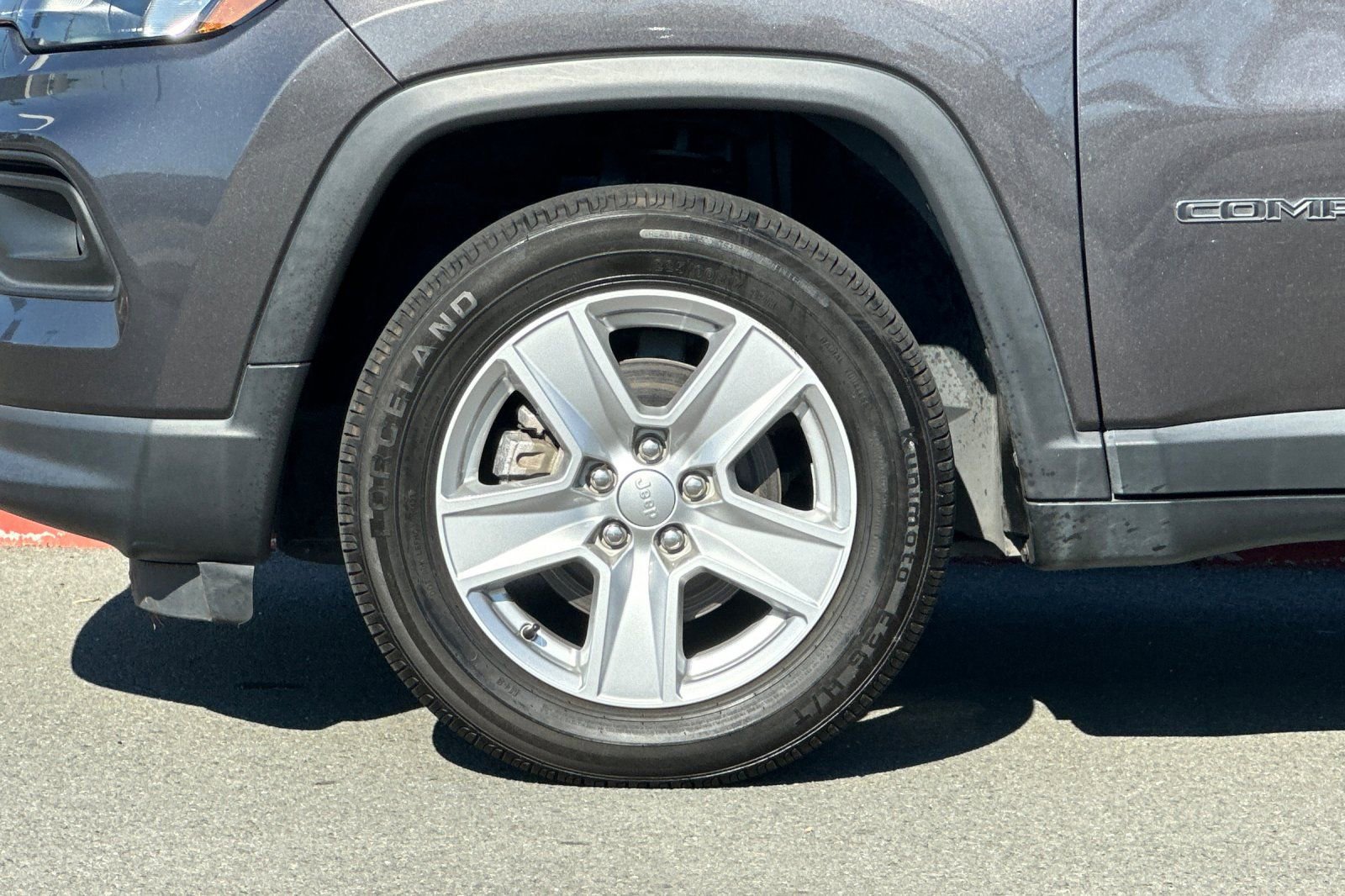 Used 2022 Jeep Compass Latitude w/ Convenience Group image 26