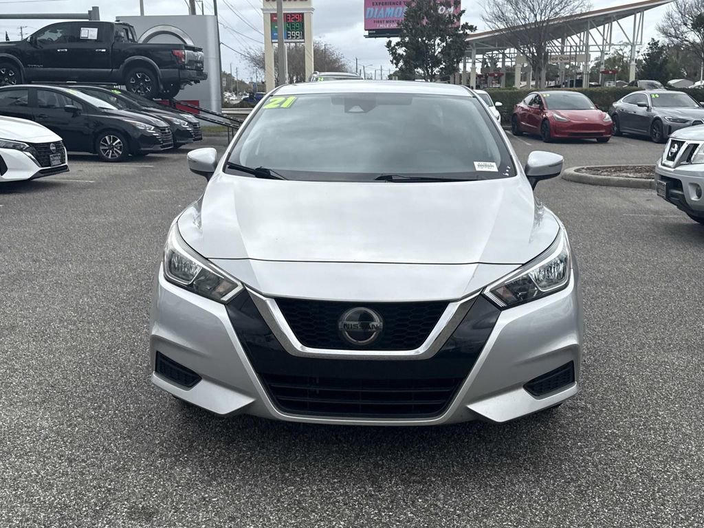 Certified 2021 Nissan Versa SV image 9