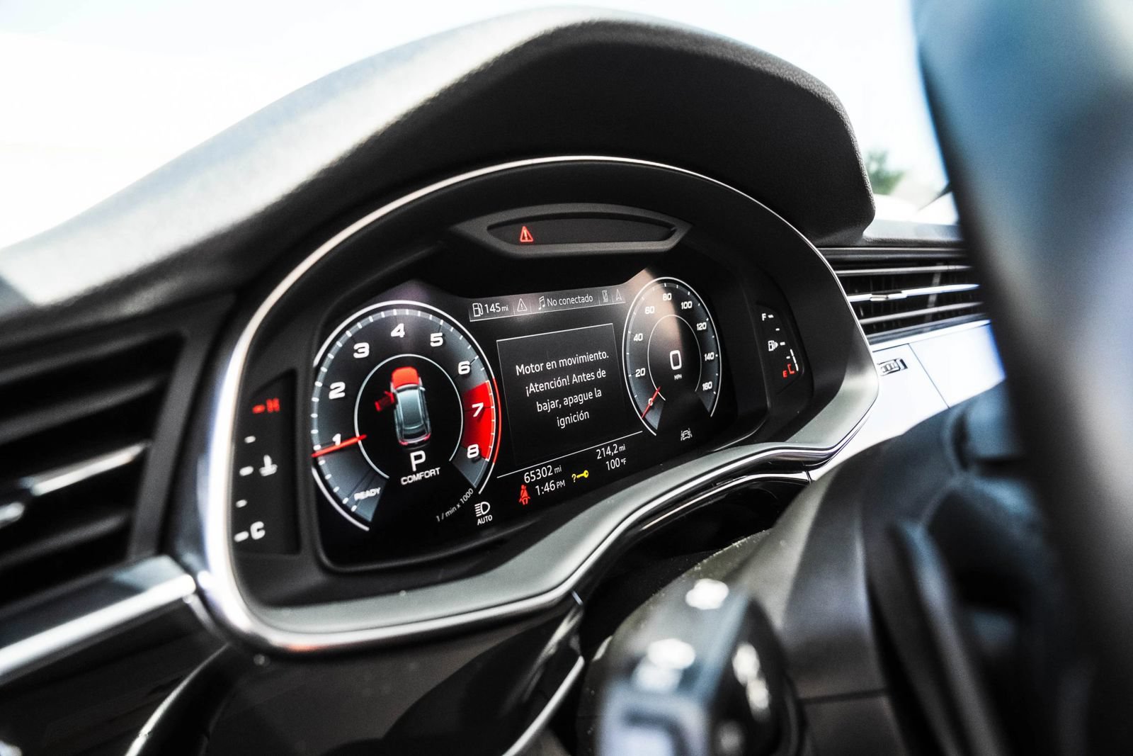 Used 2020 Audi Q8 Premium Plus AWD/4WD image 30