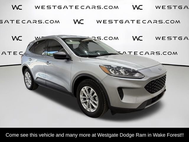 Used 2022 Ford Escape SE w/ Convenience Package image 2