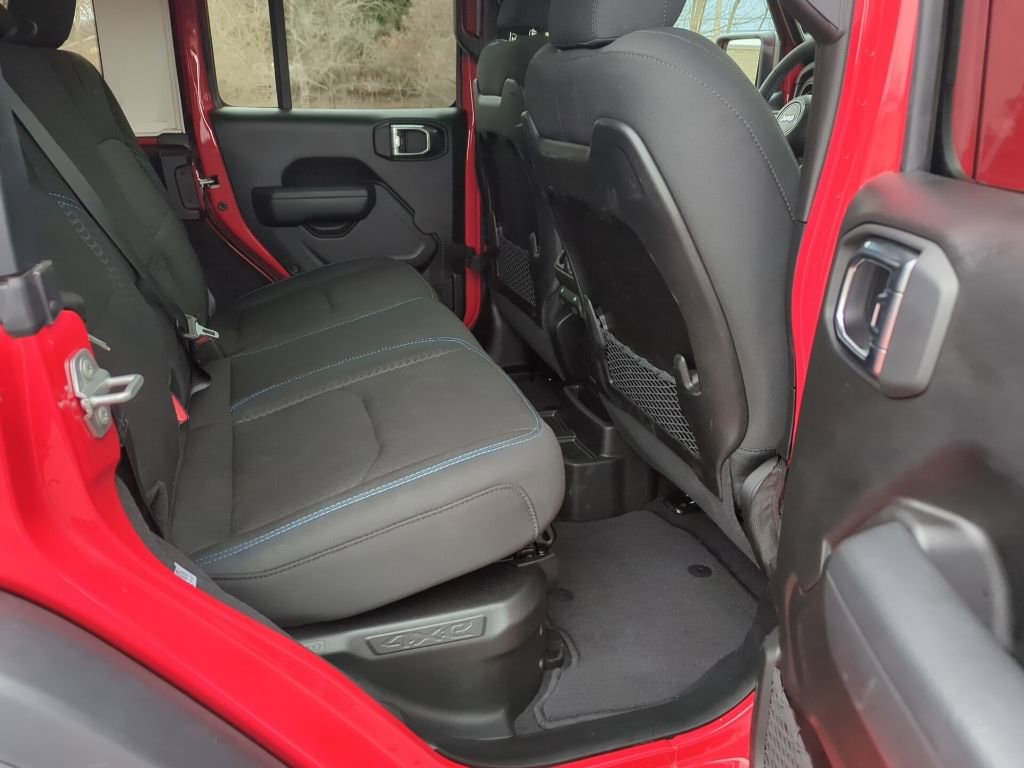 Used 2025 Jeep Wrangler Unlimited Rubicon 4xe w/ Safety Group image 39