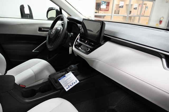 New 2026 Toyota Corolla Cross L image 14
