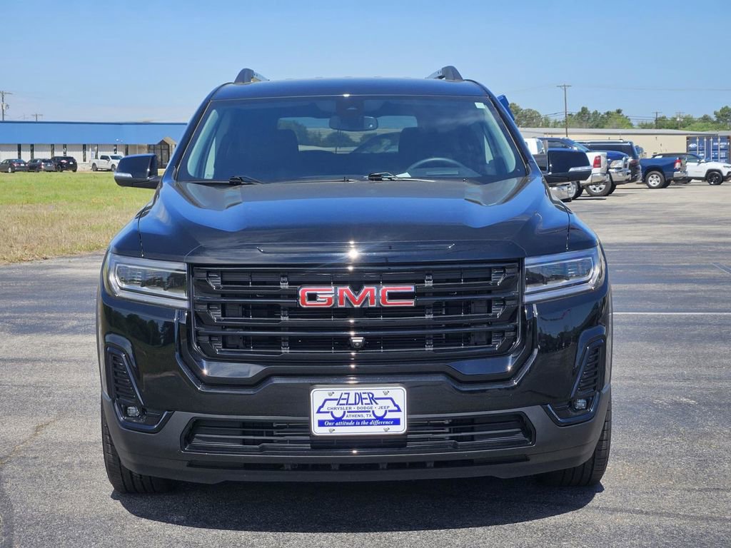 Used 2023 GMC Acadia SLT w/ Elevation Edition image 2
