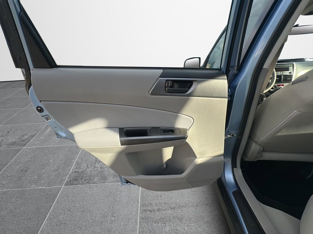 Used 2012 Subaru Forester 2.5X image 40