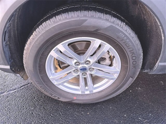 Used 2021 Ford Explorer XLT image 31