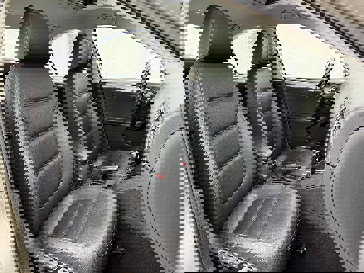 Used 2015 Volkswagen Jetta SE image 19