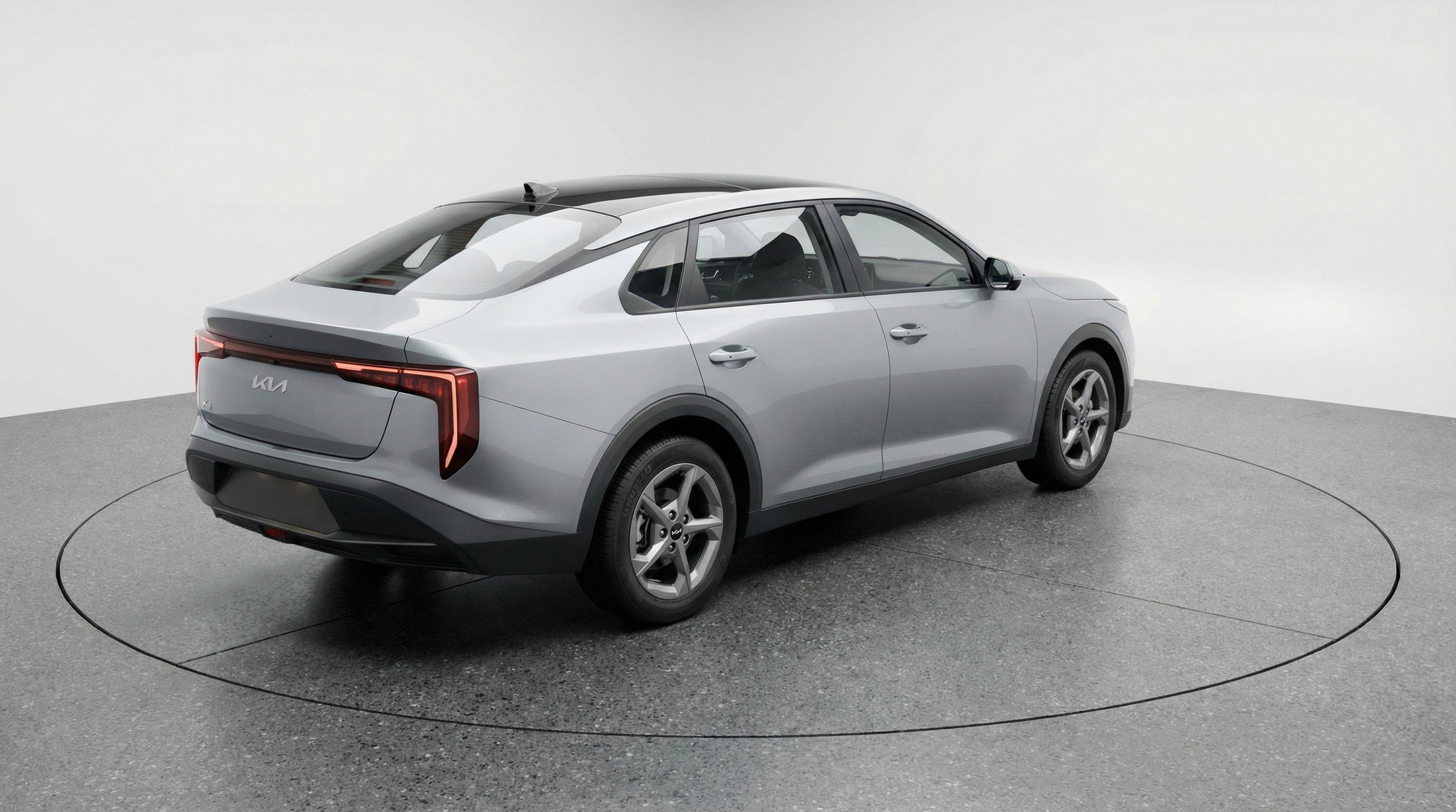 Used 2025 Kia K4 LXS image 9