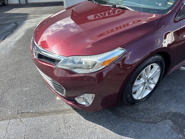 Used 2015 Toyota Avalon XLE FWD image 8