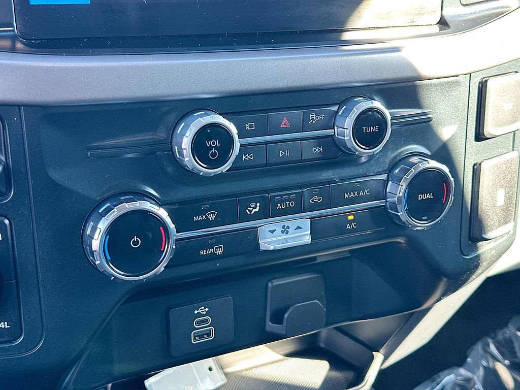 Used 2025 Ford F150 XLT w/ Equipment Group 301A Standard image 16