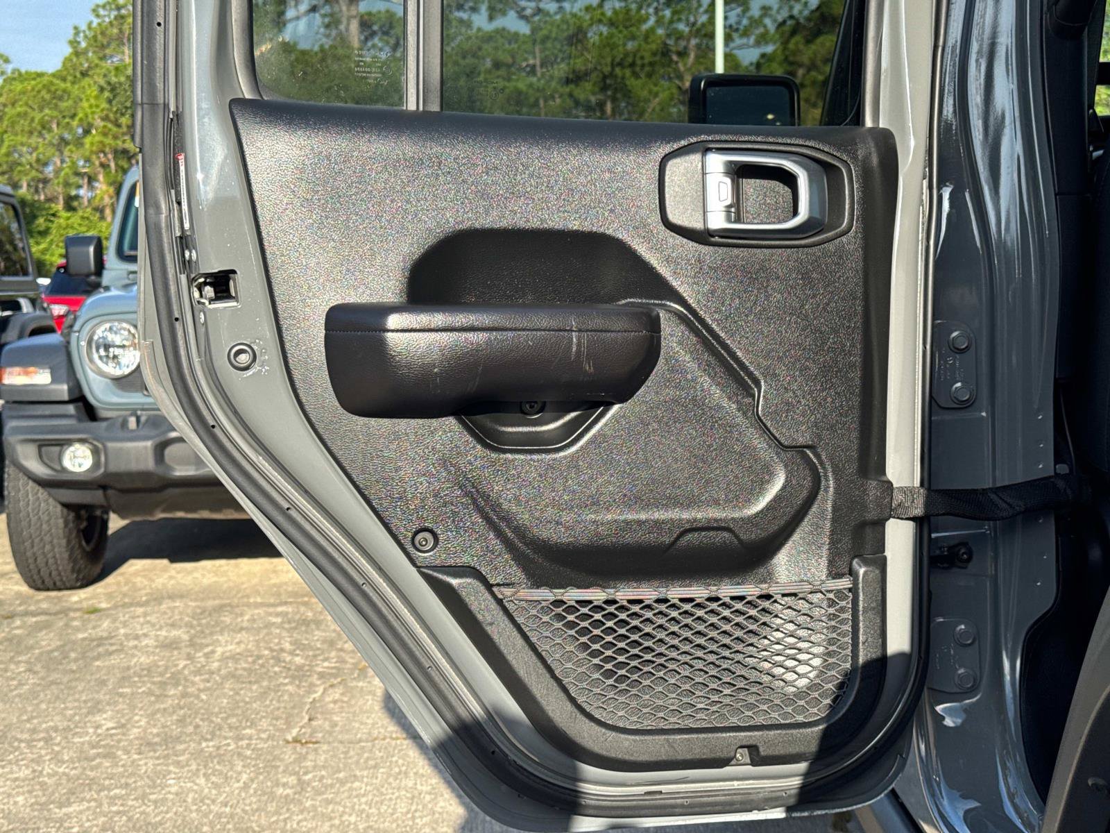 Used 2021 Jeep Wrangler Unlimited Sport AWD/4WD image 11