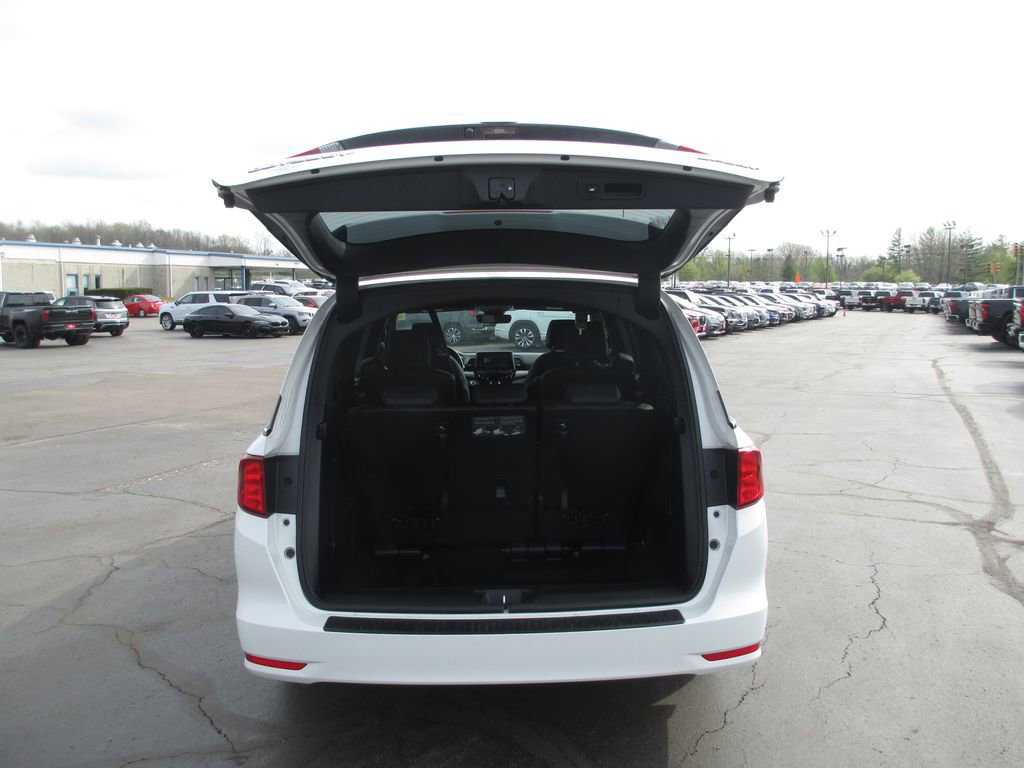 Used 2023 Honda Odyssey Sport image 7