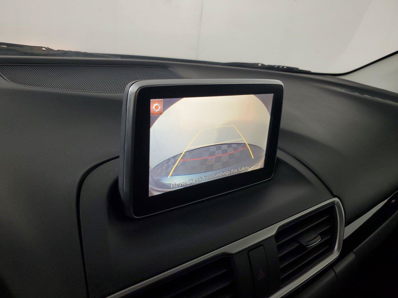 Used 2016 MAZDA MAZDA3 i Sport w/ Preferred Equipment Package FWD image 27