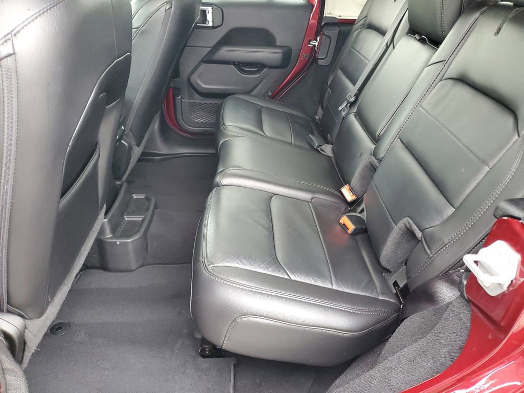 Used 2022 Jeep Wrangler Unlimited Sahara image 23