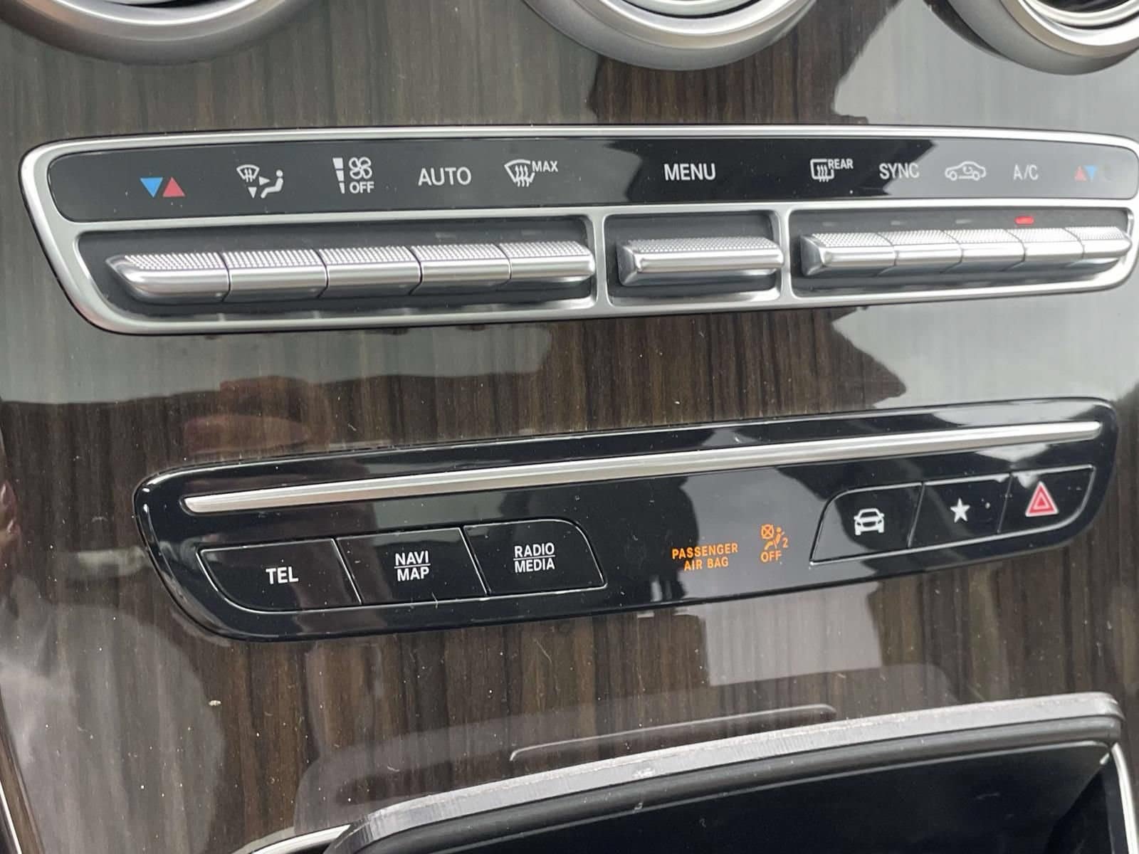 Used 2021 Mercedes-Benz GLC 300 image 19