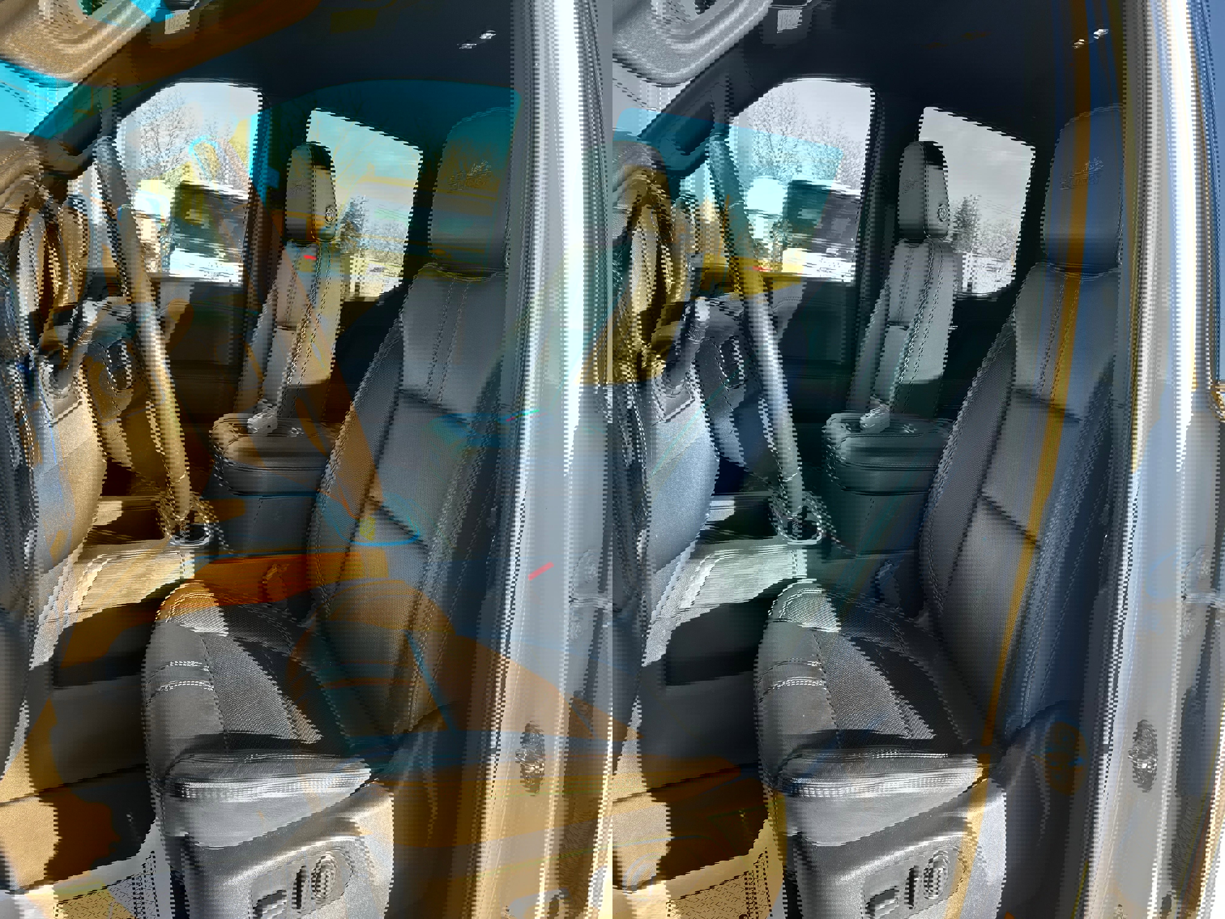 Used 2021 Chevrolet Silverado 1500 High Country w/ Z71 Off-Road Package image 17