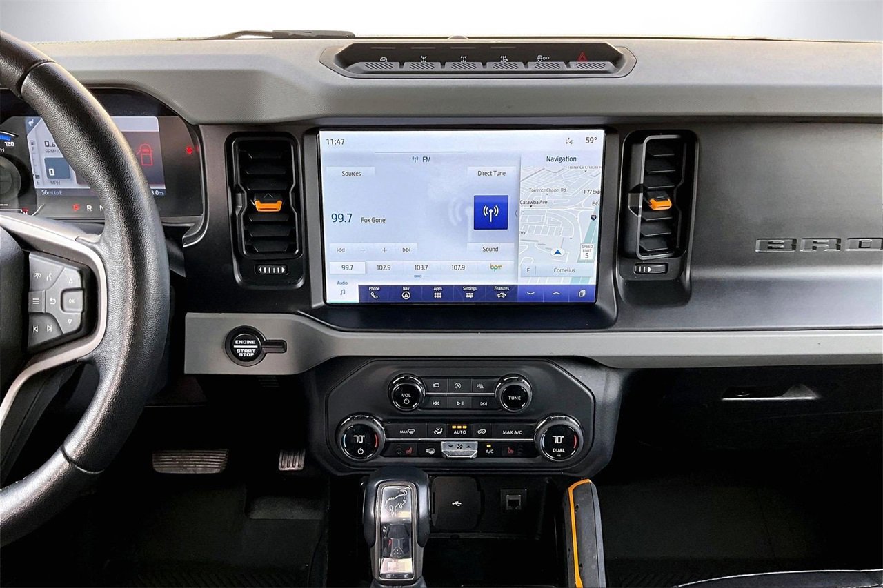 Used 2023 Ford Bronco Badlands w/ Sasquatch Package image 12