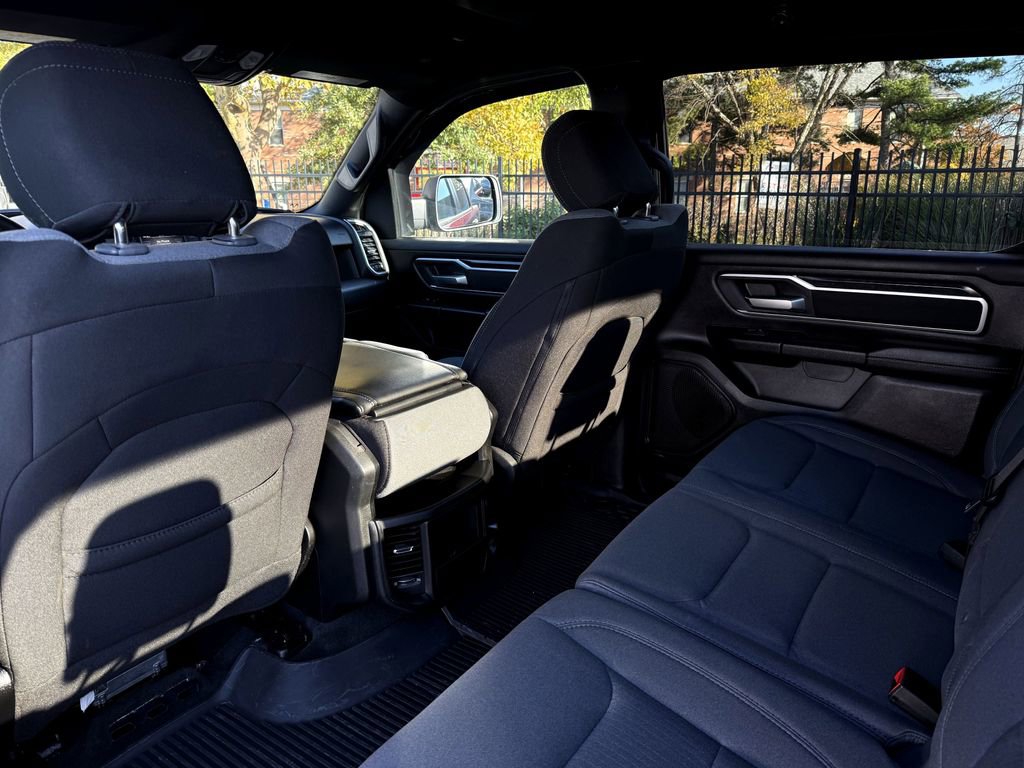 Used 2023 RAM 1500 Big Horn image 30