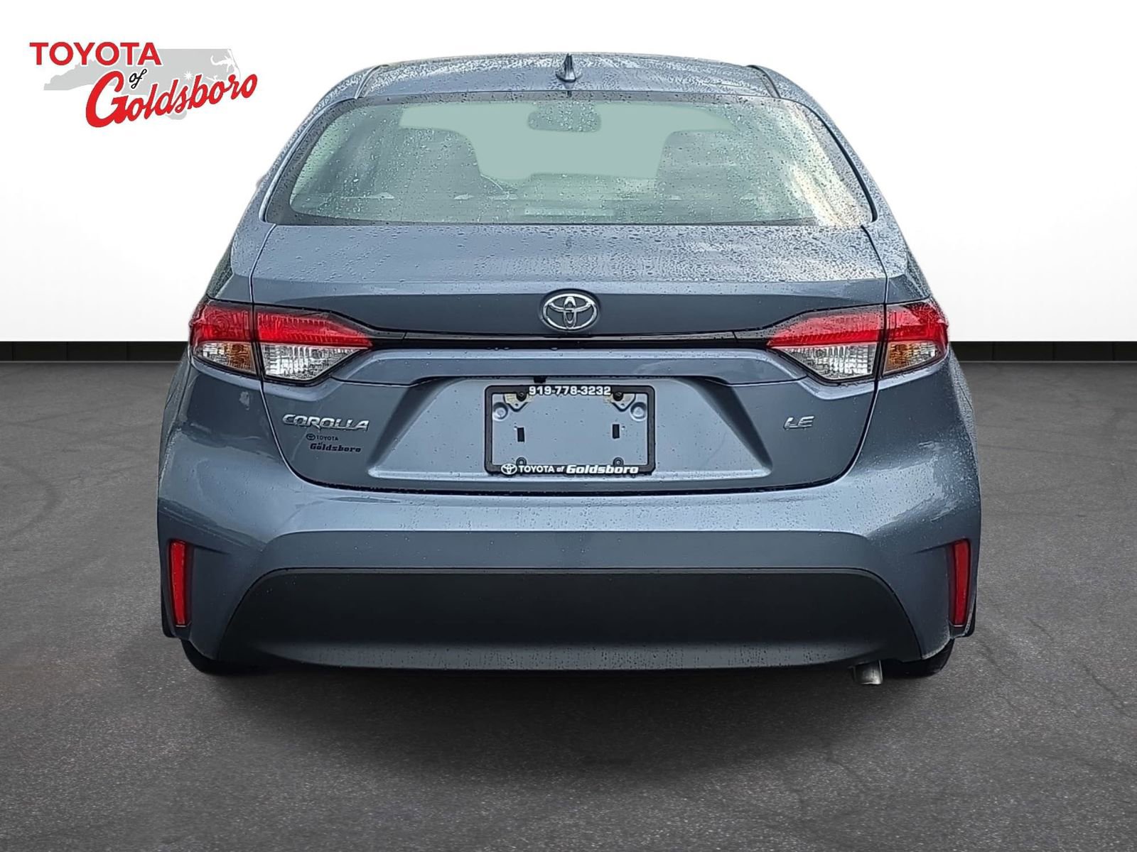 Used 2026 Toyota Corolla LE FWD image 6