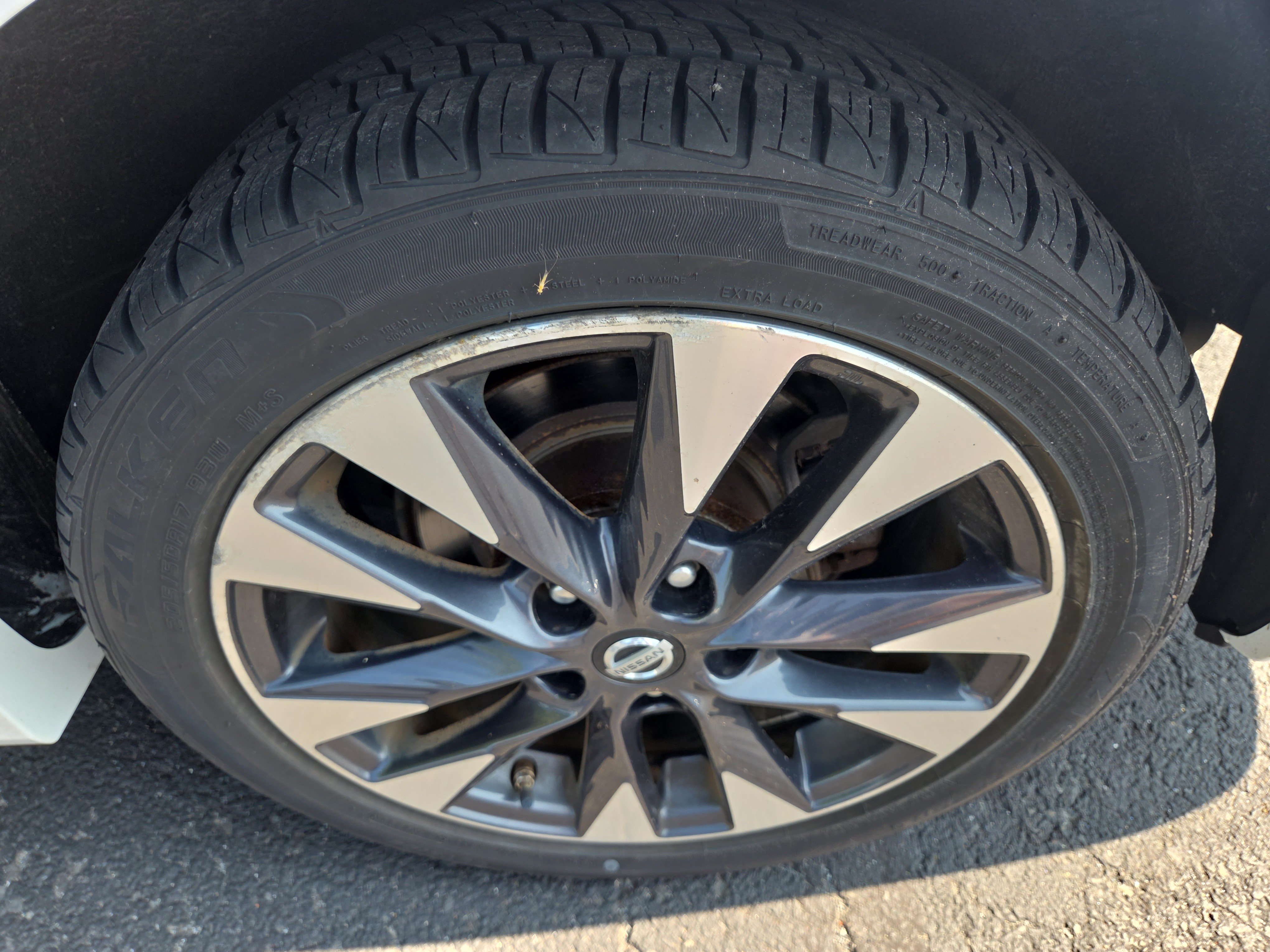 Used 2016 Nissan Sentra SR FWD image 11