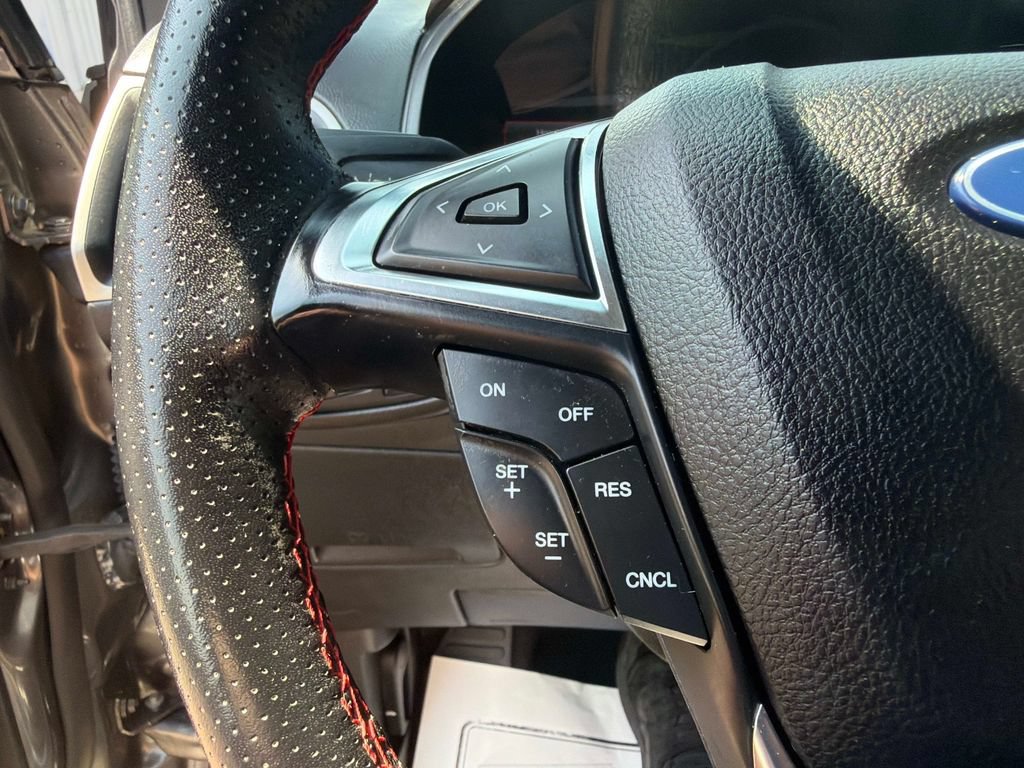 Used 2022 Ford Edge ST-Line AWD/4WD image 29