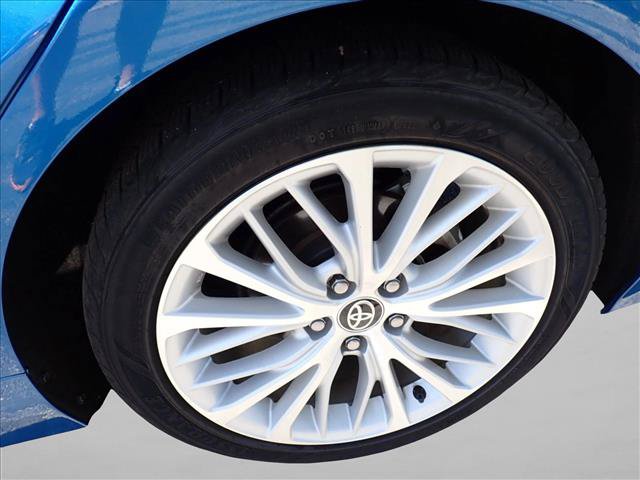 Certified 2020 Toyota Camry XLE w/ Sunroof Package FWD image 7