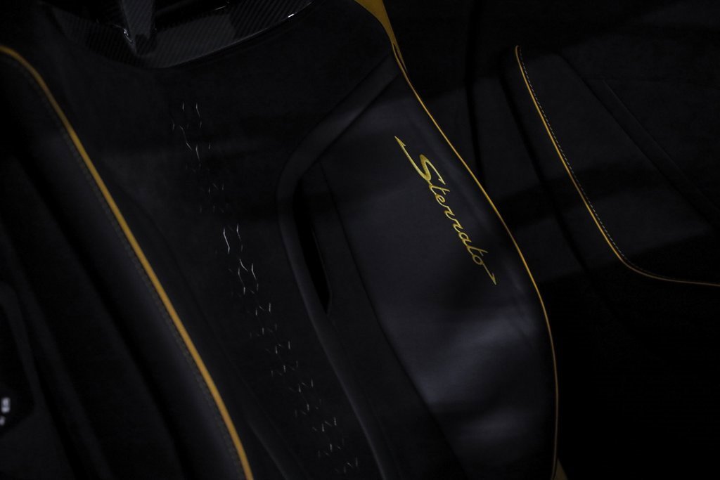 Used 2023 Lamborghini Huracan Sterrato image 30