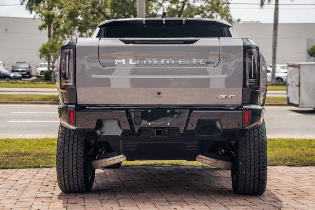 Used 2025 GMC Hummer EV 3X AWD/4WD image 4