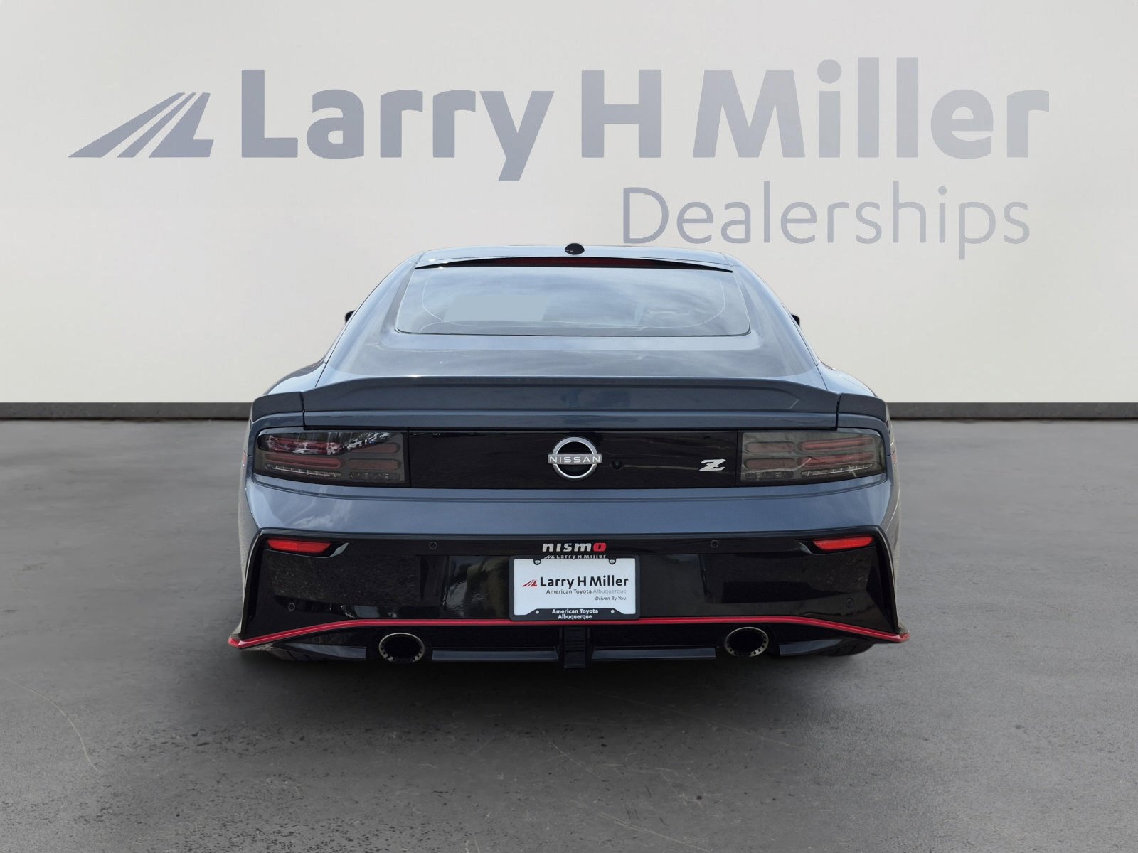 Used 2024 Nissan Z NISMO w/ Floor Mat Package image 4