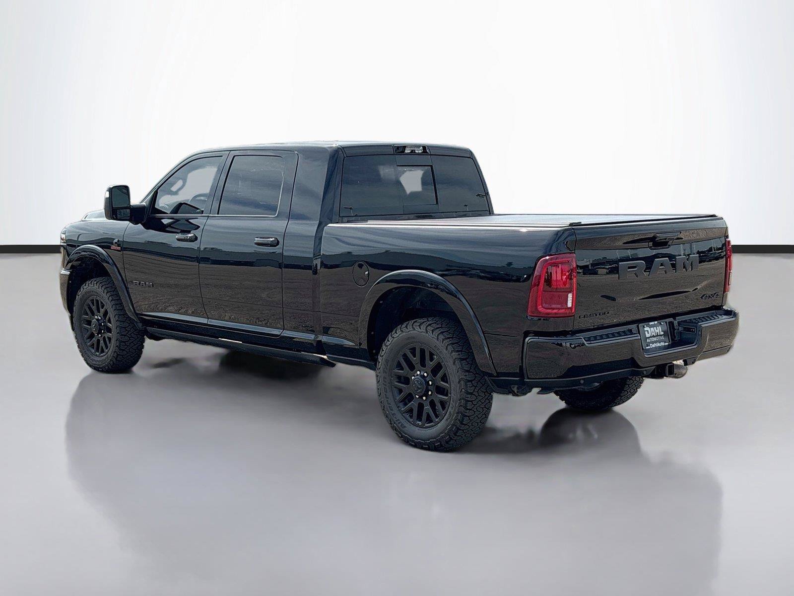 Certified 2026 RAM 3500 Limited AWD/4WD image 10