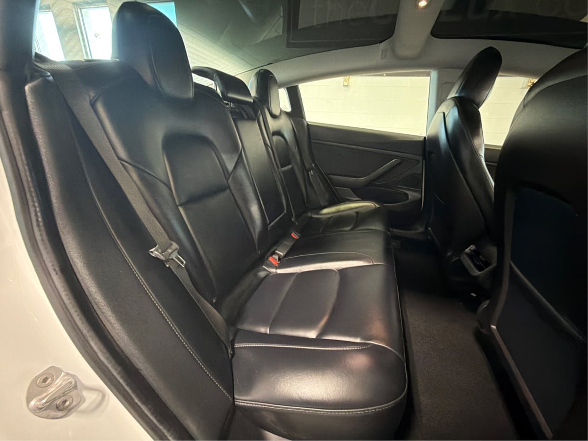 Used 2020 Tesla Model 3 Standard Range Plus RWD image 15