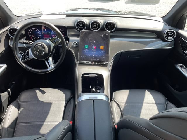 Used 2025 Mercedes-Benz GLC 300 4MATIC image 21